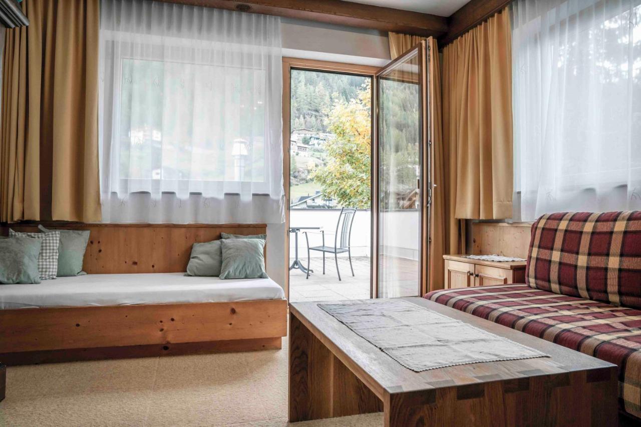 Linserhof Ferienappartements Solden Exterior photo